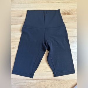 Lululemon Align High Rise Short 8”